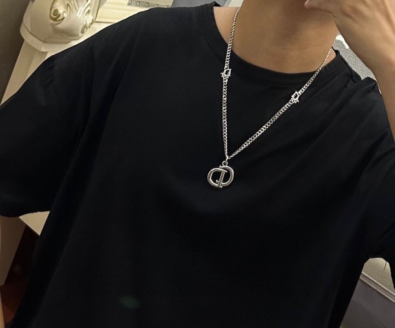 chr1st1an D10r necklaces